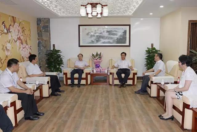 座談會(huì )現場(chǎng).jpg